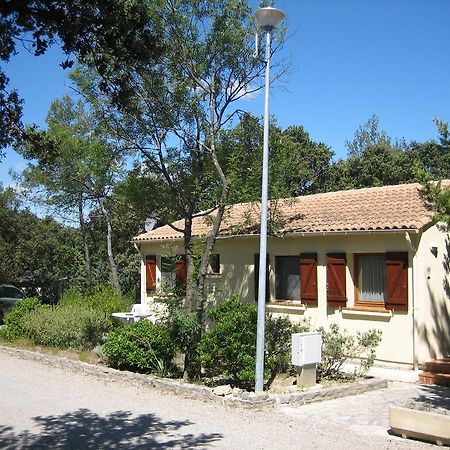 Bungalow Claret Vacquières Εξωτερικό φωτογραφία