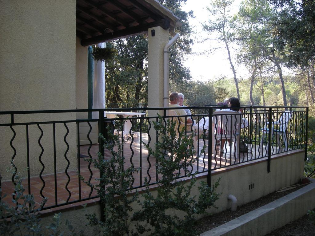 Bungalow Claret Vacquières Εξωτερικό φωτογραφία